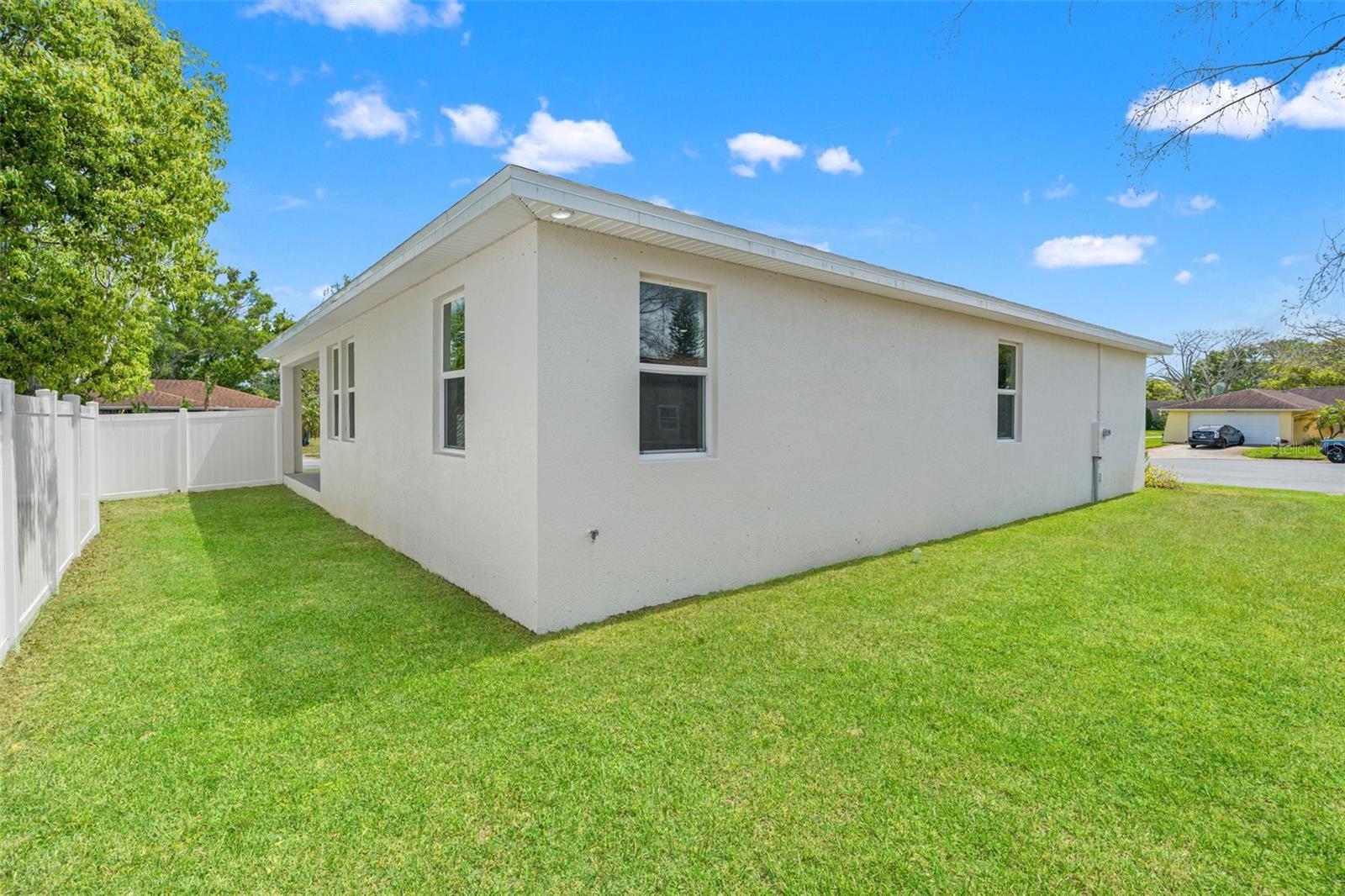 Image 28 of 36 For 5749 Bacardi Court