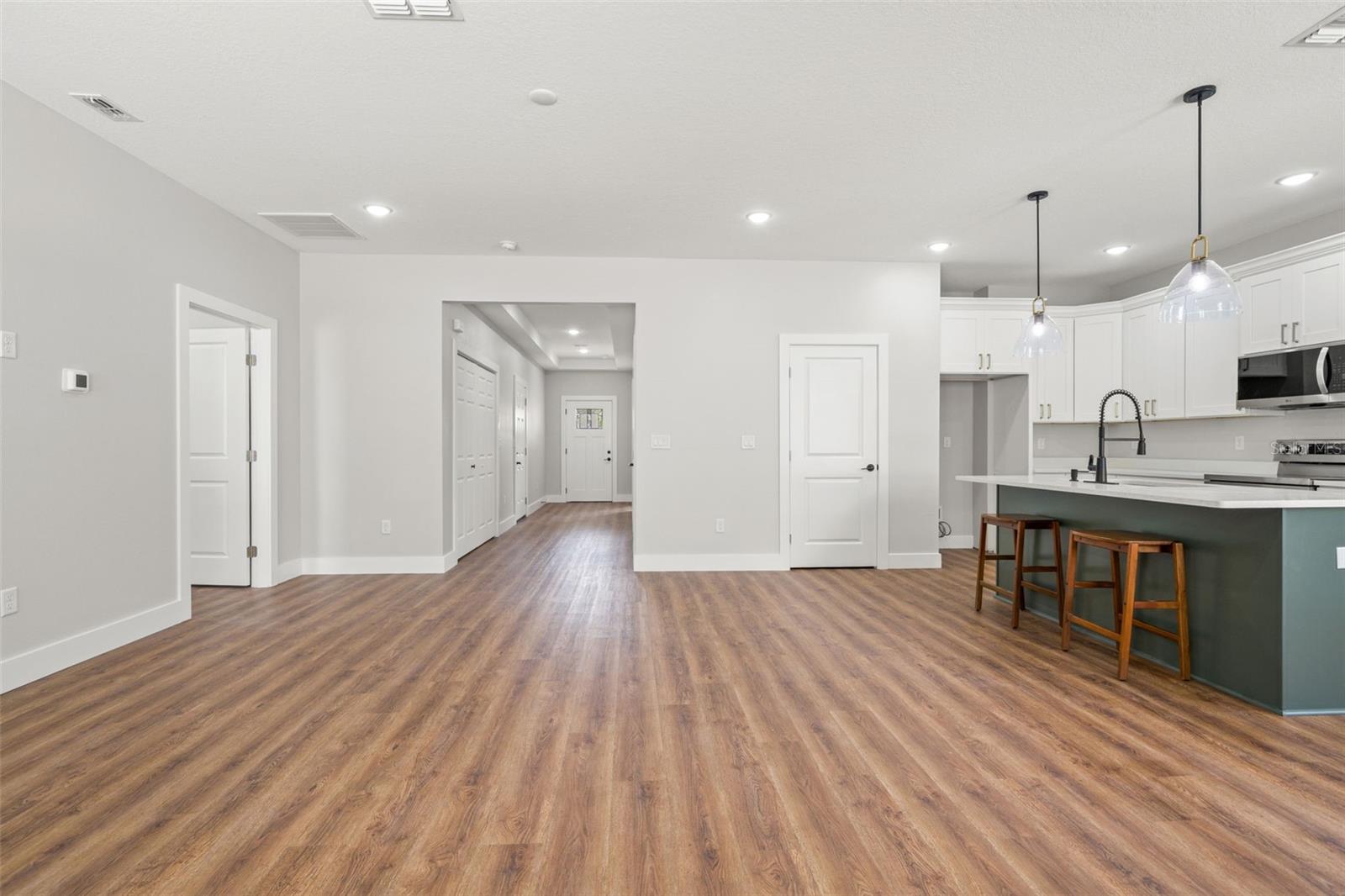 Image 6 of 36 For 5749 Bacardi Court