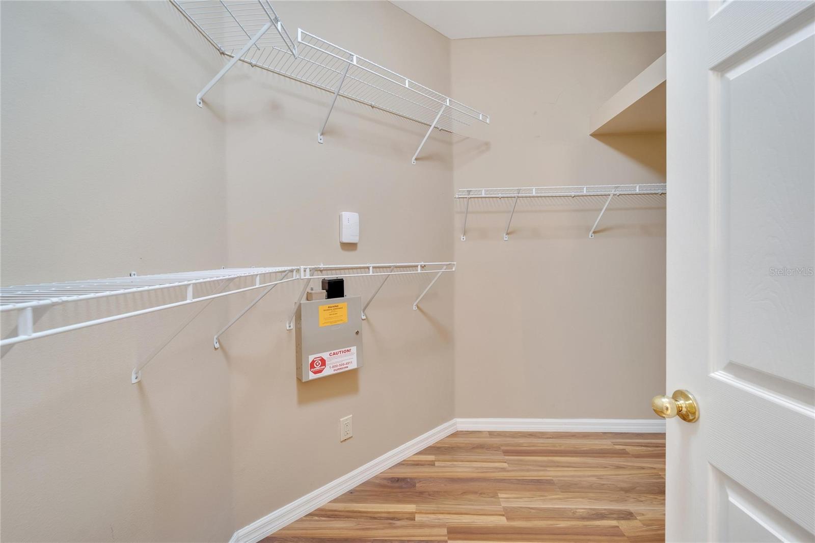 Image 32 of 89 For 5508 Golden Isles Drive