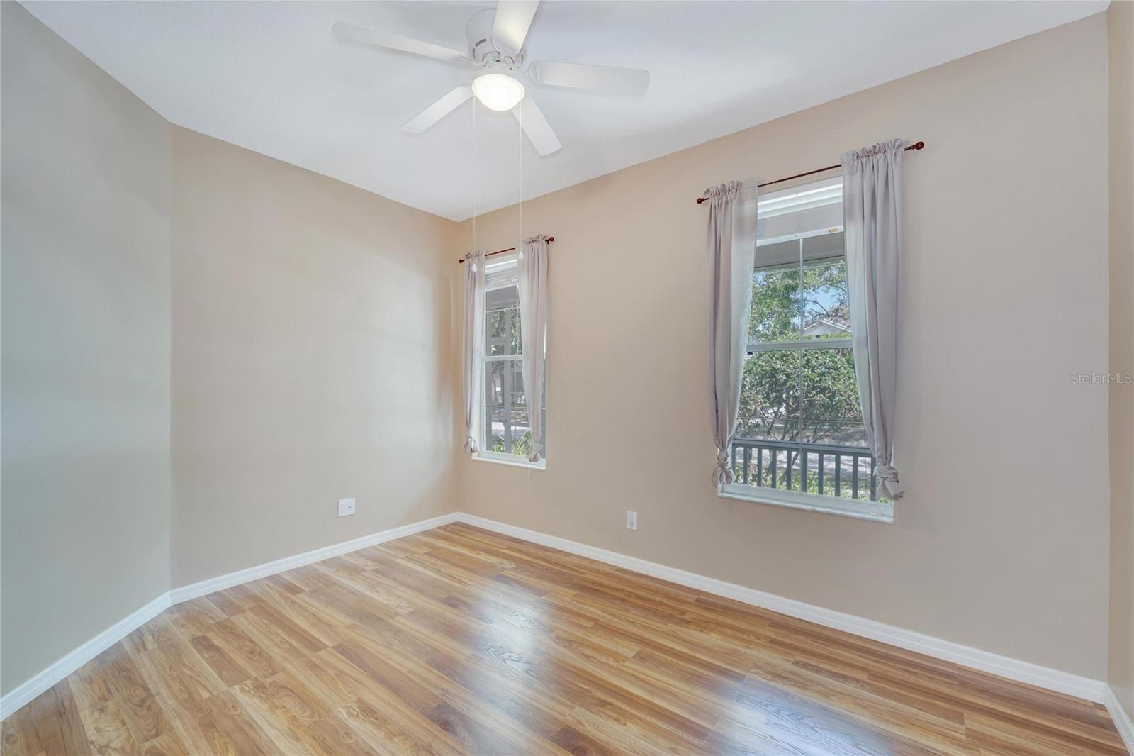 Image 33 of 89 For 5508 Golden Isles Drive