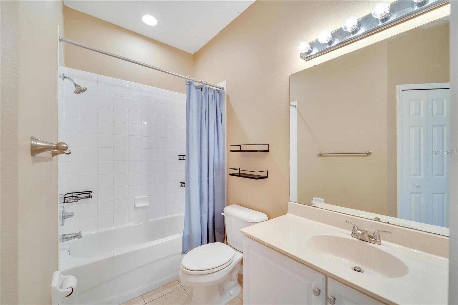 Image 39 of 89 For 5508 Golden Isles Drive