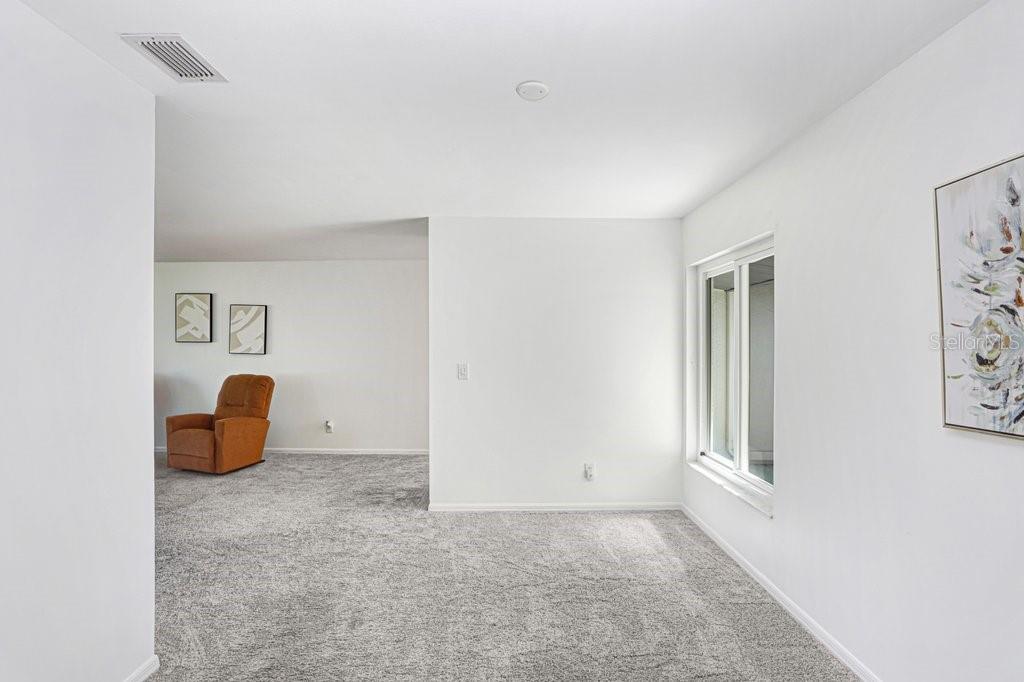 Image 8 of 32 For 2306 Lancaster Drive 2306