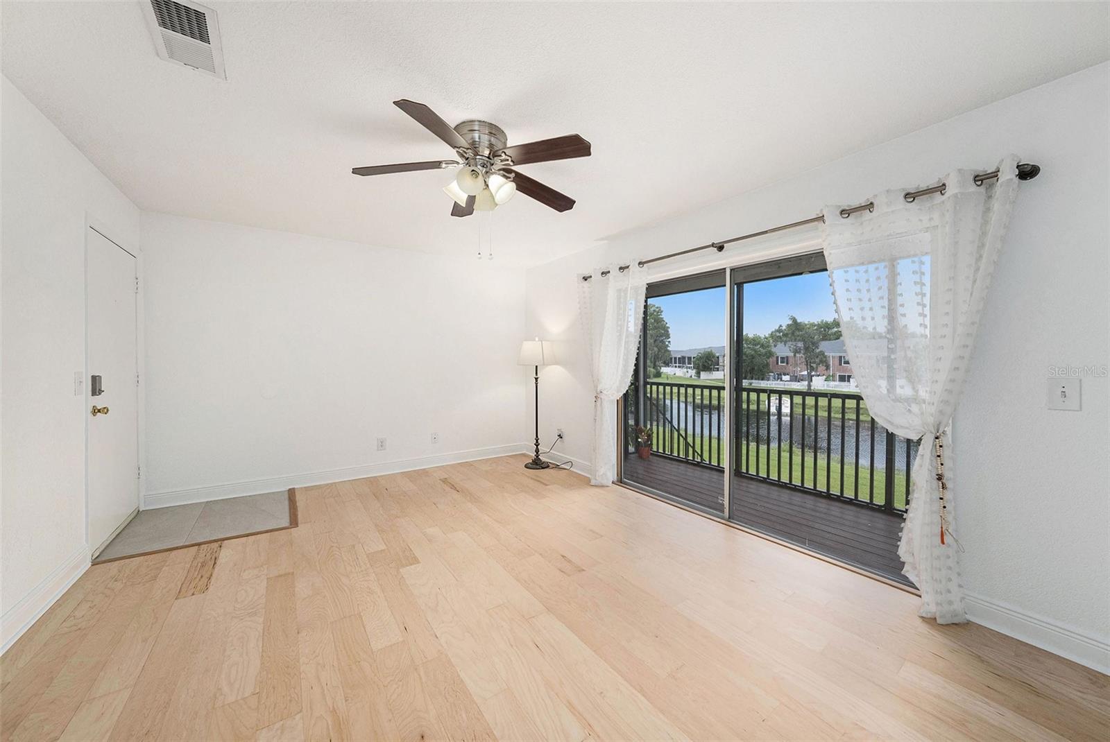 Image 3 of 20 For 13725 Juniper Blossom Drive 201