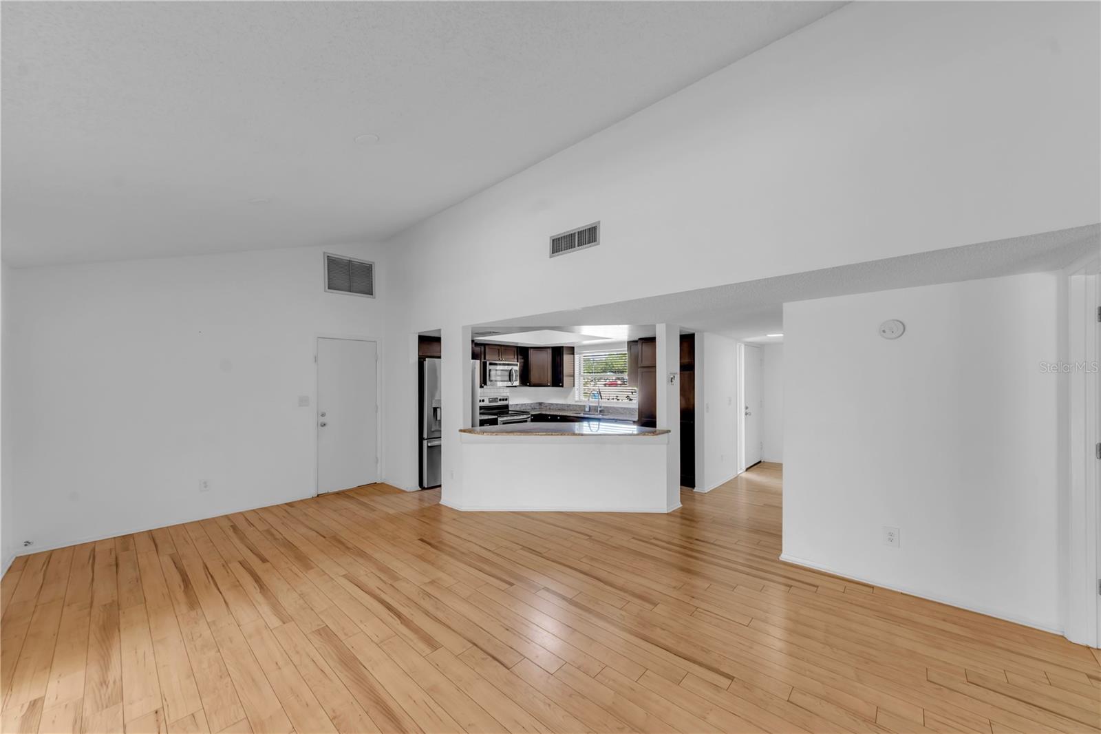 Image 12 of 45 For 10320 Out Island Drive