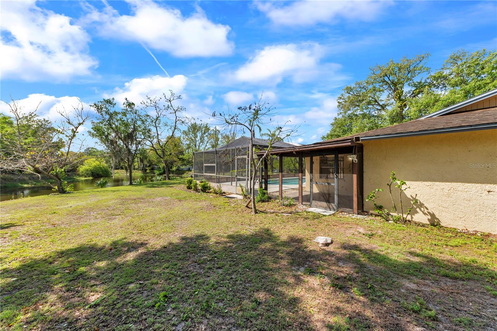 Image 30 of 45 For 10320 Out Island Drive