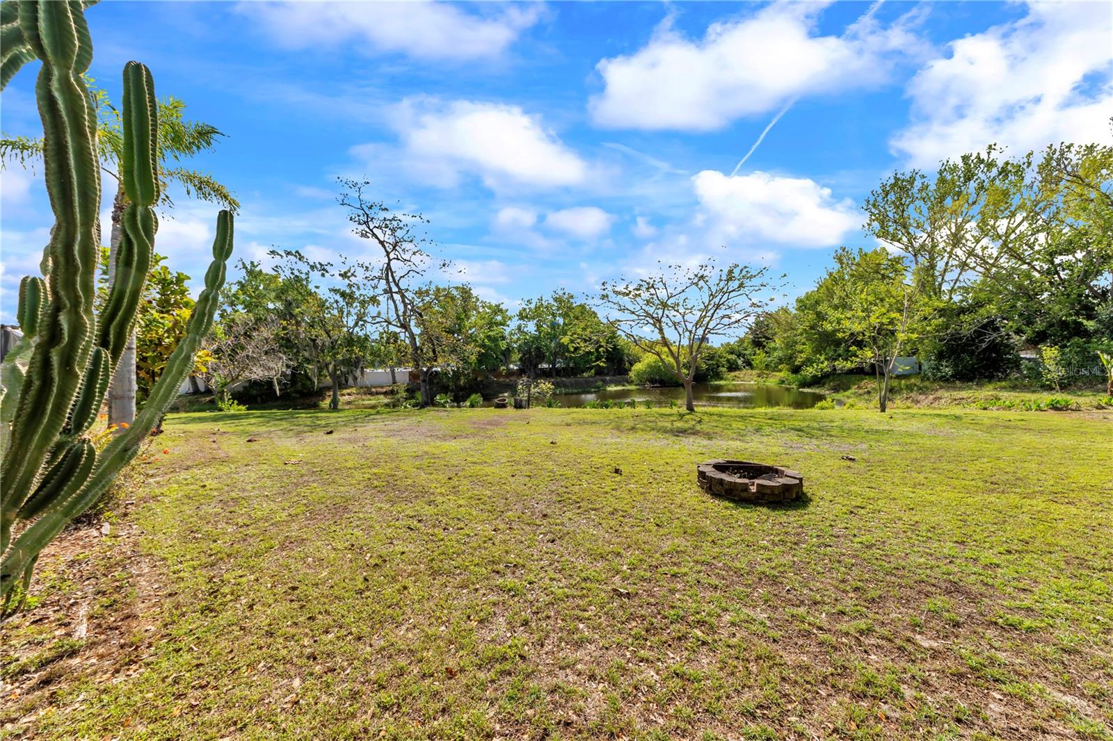 Image 37 of 45 For 10320 Out Island Drive