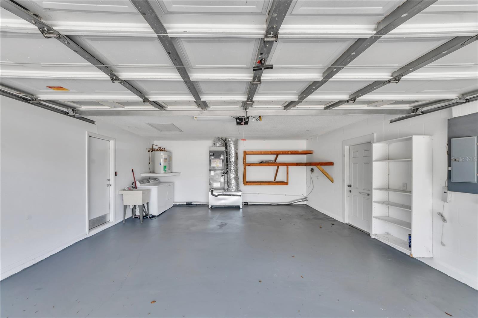 Image 7 of 45 For 10320 Out Island Drive