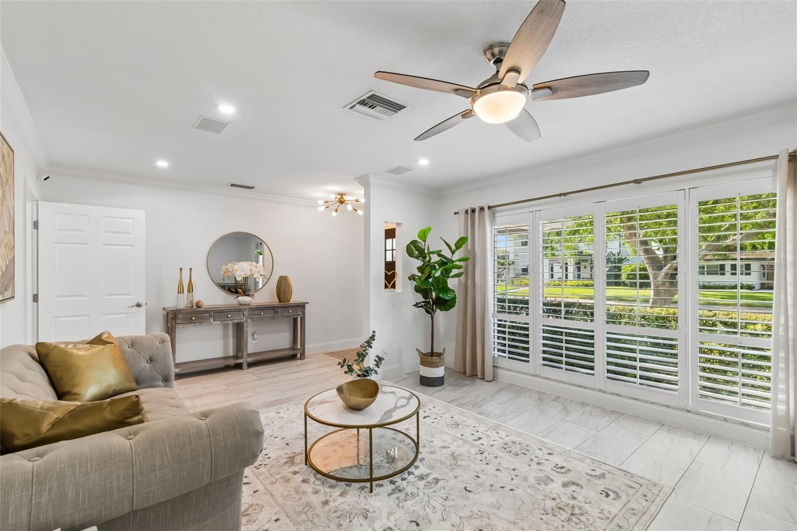 Image 11 of 54 For 5103 Cleveland Street