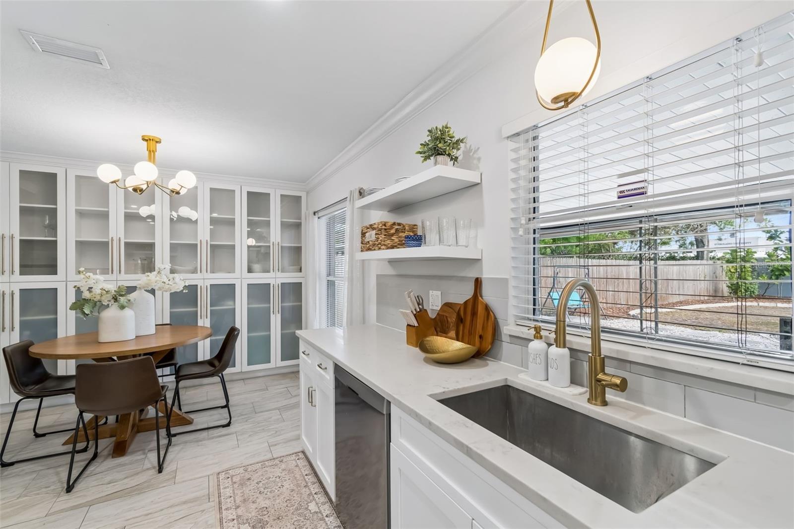 Image 22 of 54 For 5103 Cleveland Street