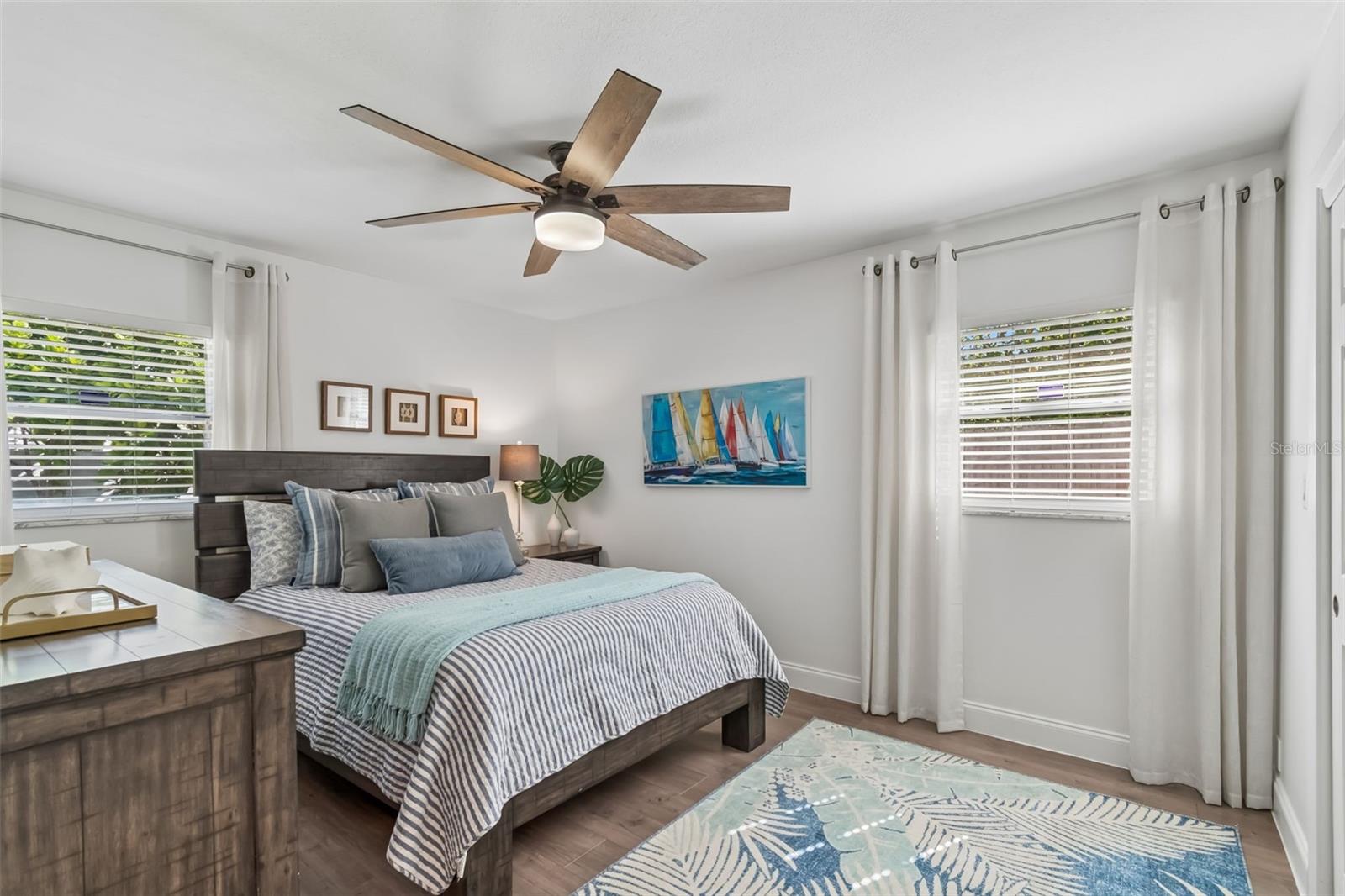 Image 38 of 54 For 5103 Cleveland Street