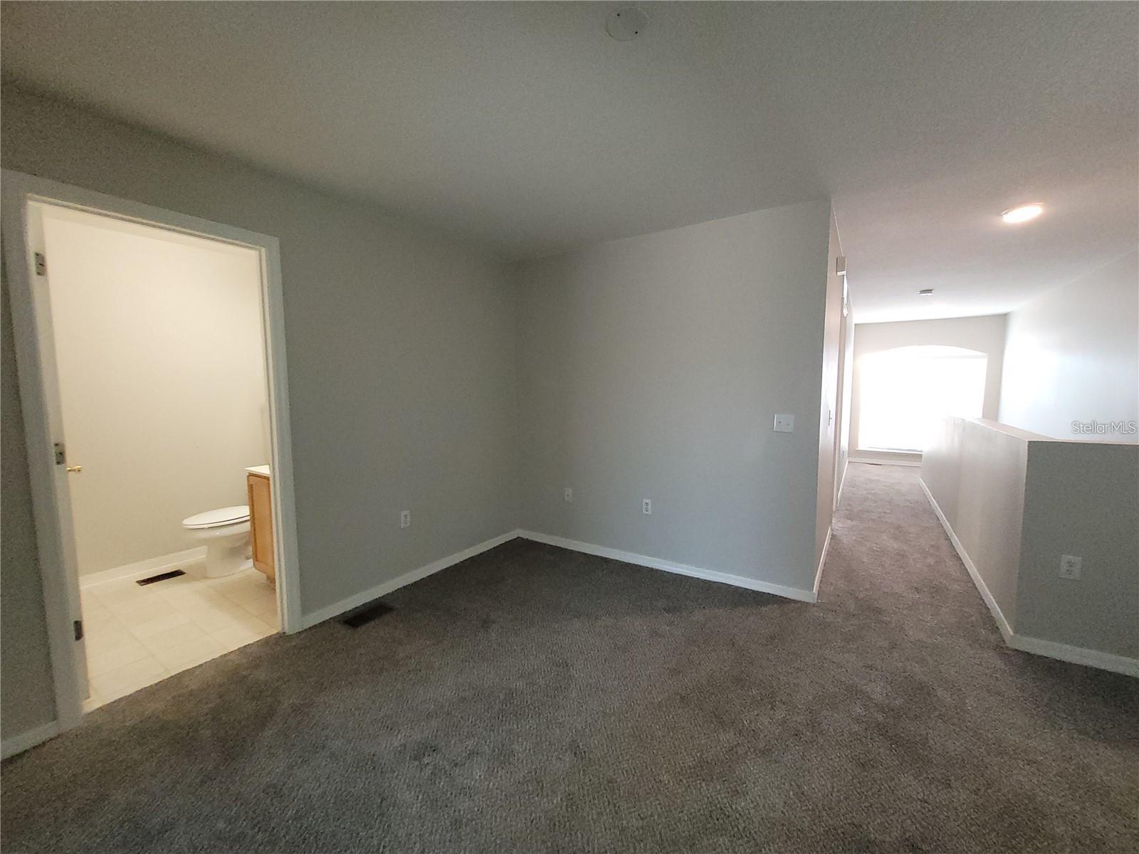 Image 25 of 37 For 3805 Exeter Lane