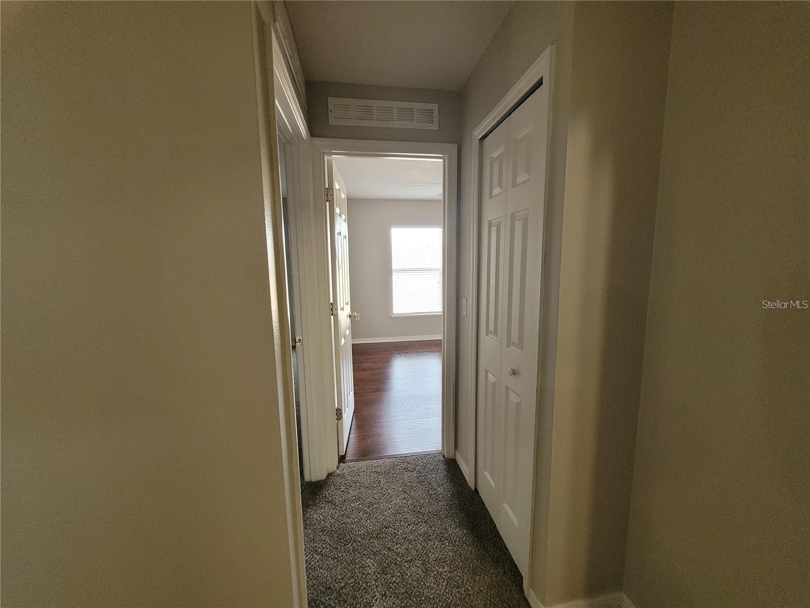 Image 28 of 37 For 3805 Exeter Lane