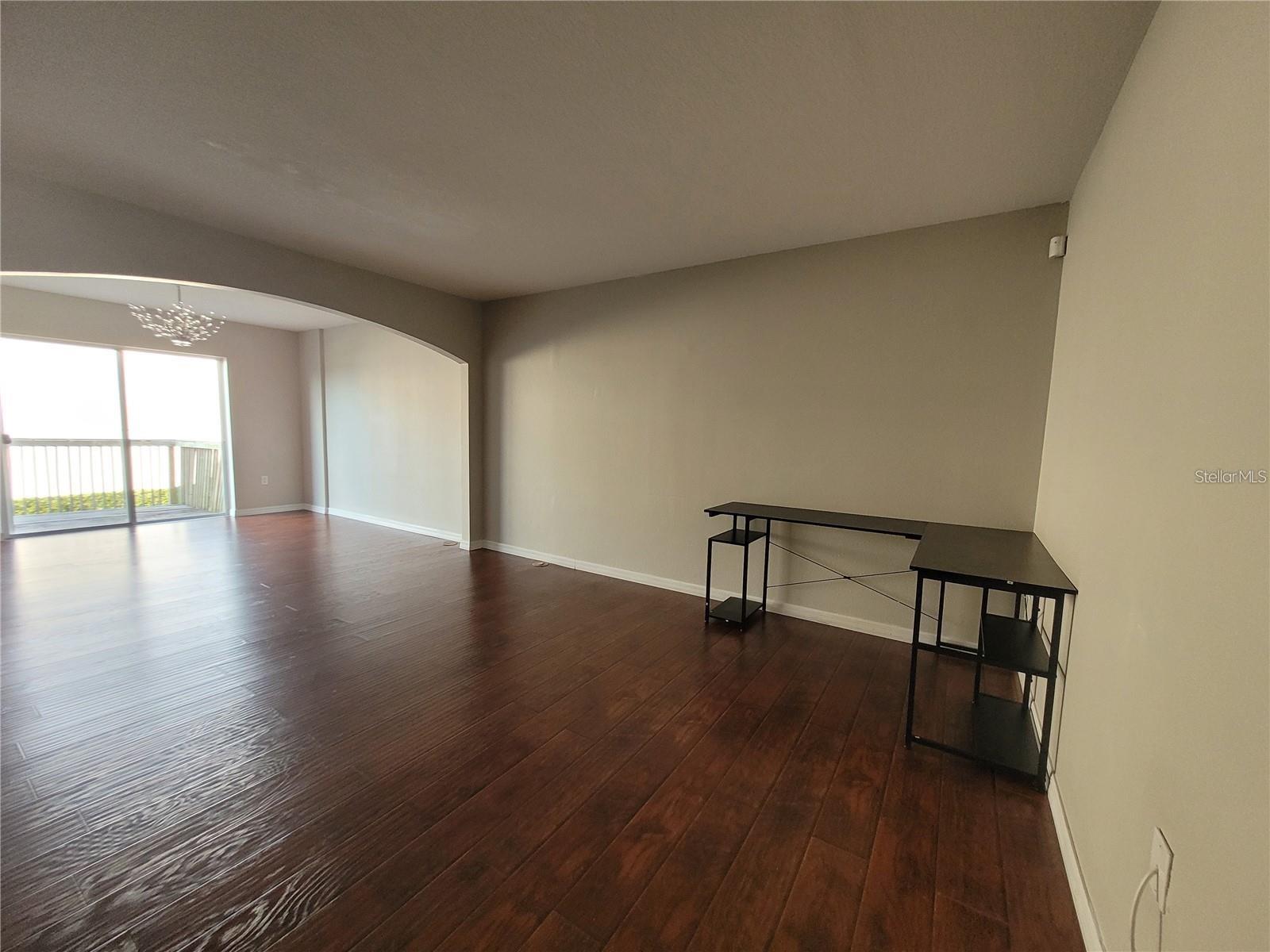 Image 7 of 37 For 3805 Exeter Lane