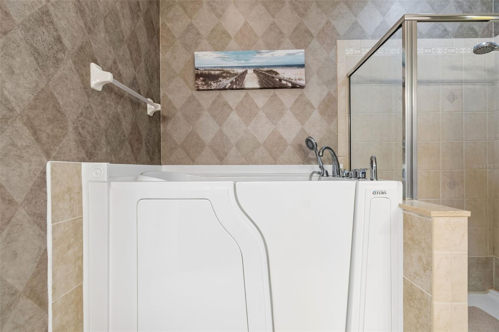 Image 26 of 74 For 7903 Seminole Boulevard 2208