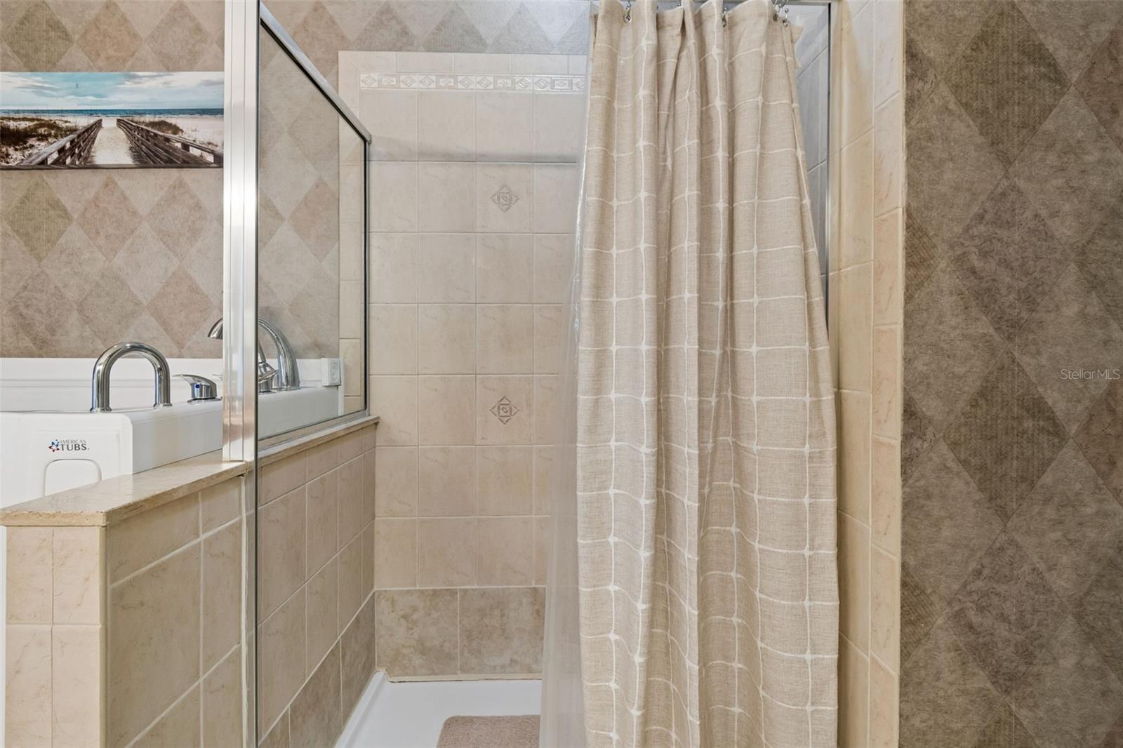 Image 28 of 74 For 7903 Seminole Boulevard 2208