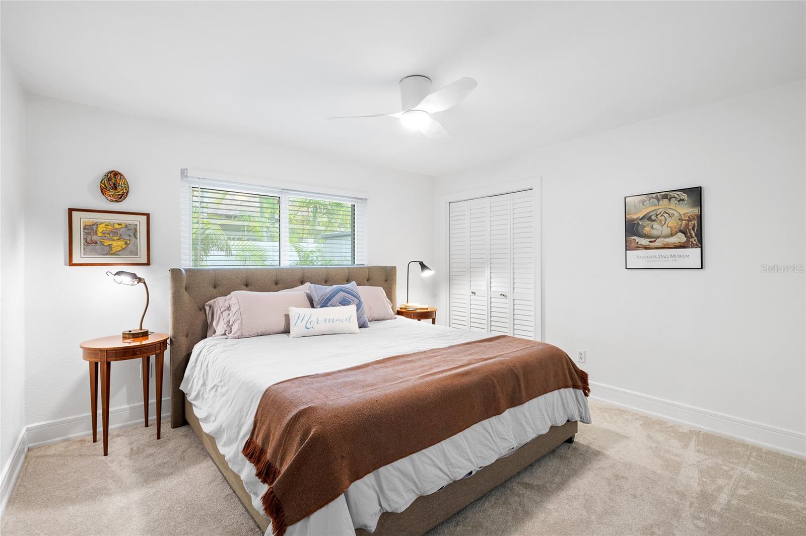 Listing photo id 30 for 1201 87th Avenue N