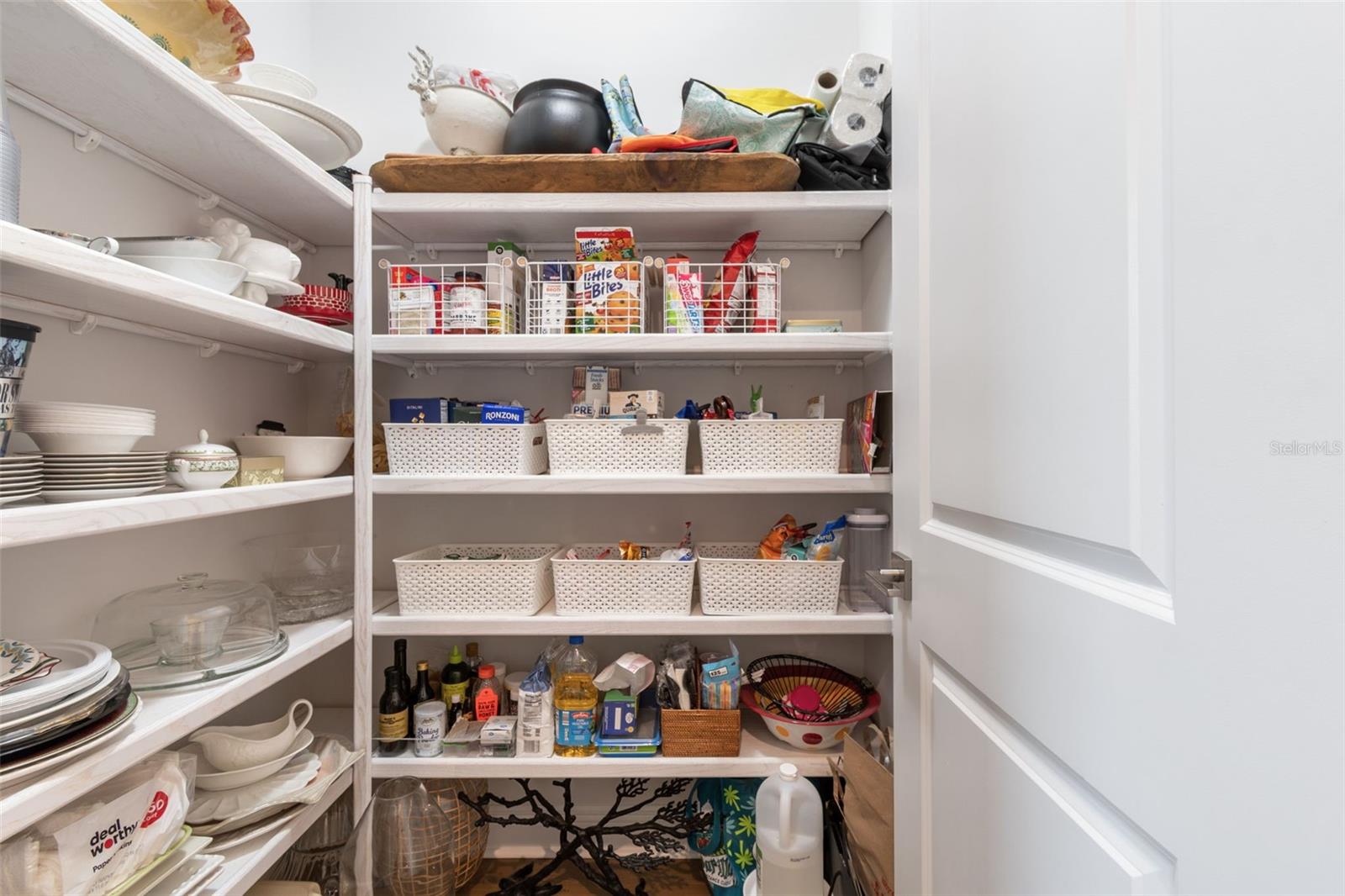 Image 16 of 53 For 3007 Bay Court Avenue