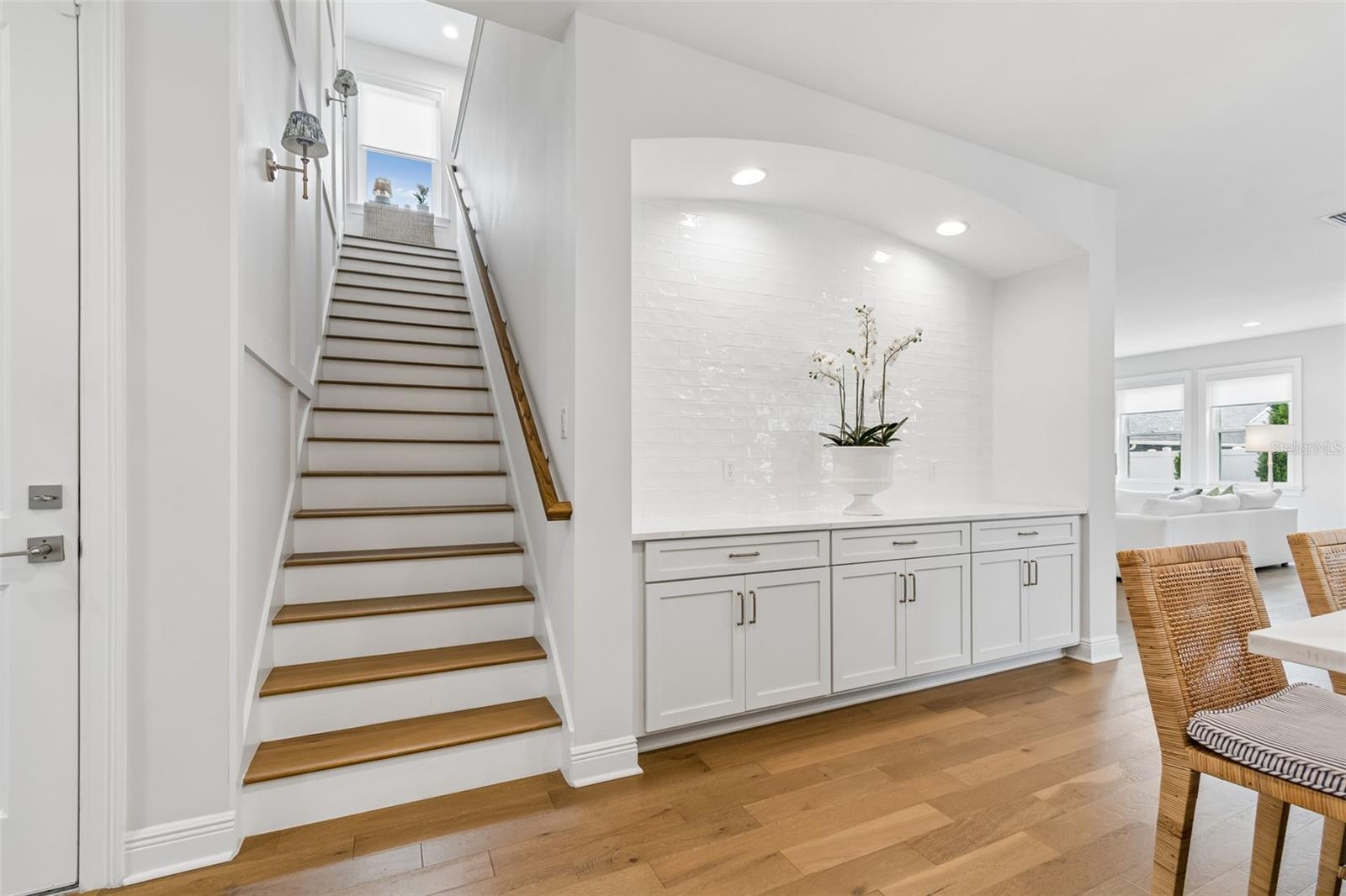 Image 17 of 53 For 3007 Bay Court Avenue