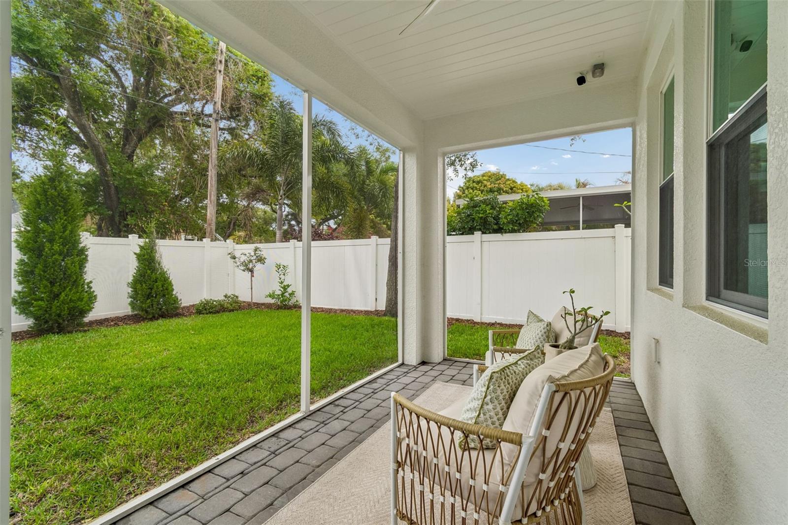 Image 28 of 53 For 3007 Bay Court Avenue