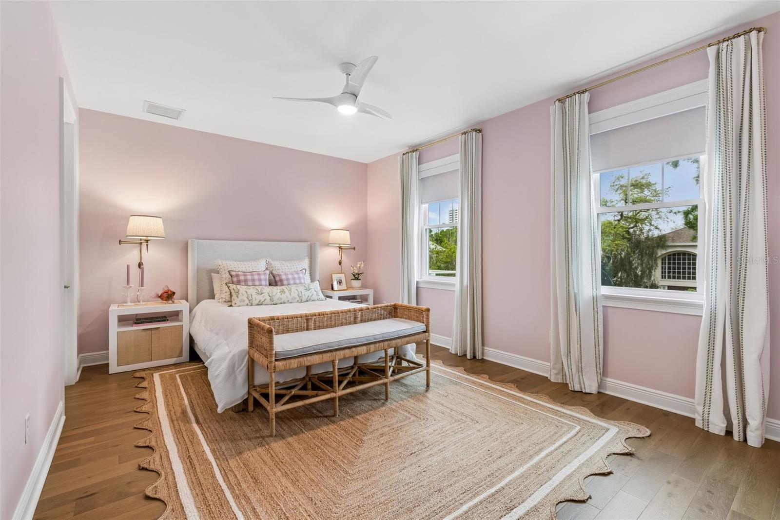 Image 30 of 53 For 3007 Bay Court Avenue