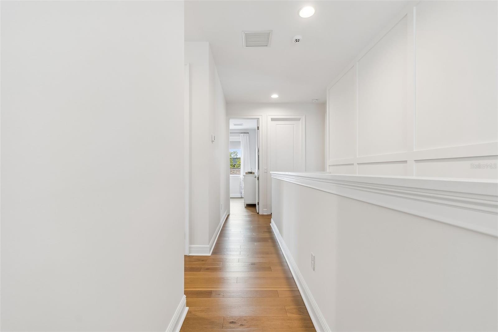 Image 34 of 53 For 3007 Bay Court Avenue