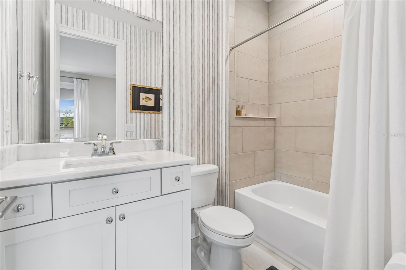 Image 42 of 53 For 3007 Bay Court Avenue