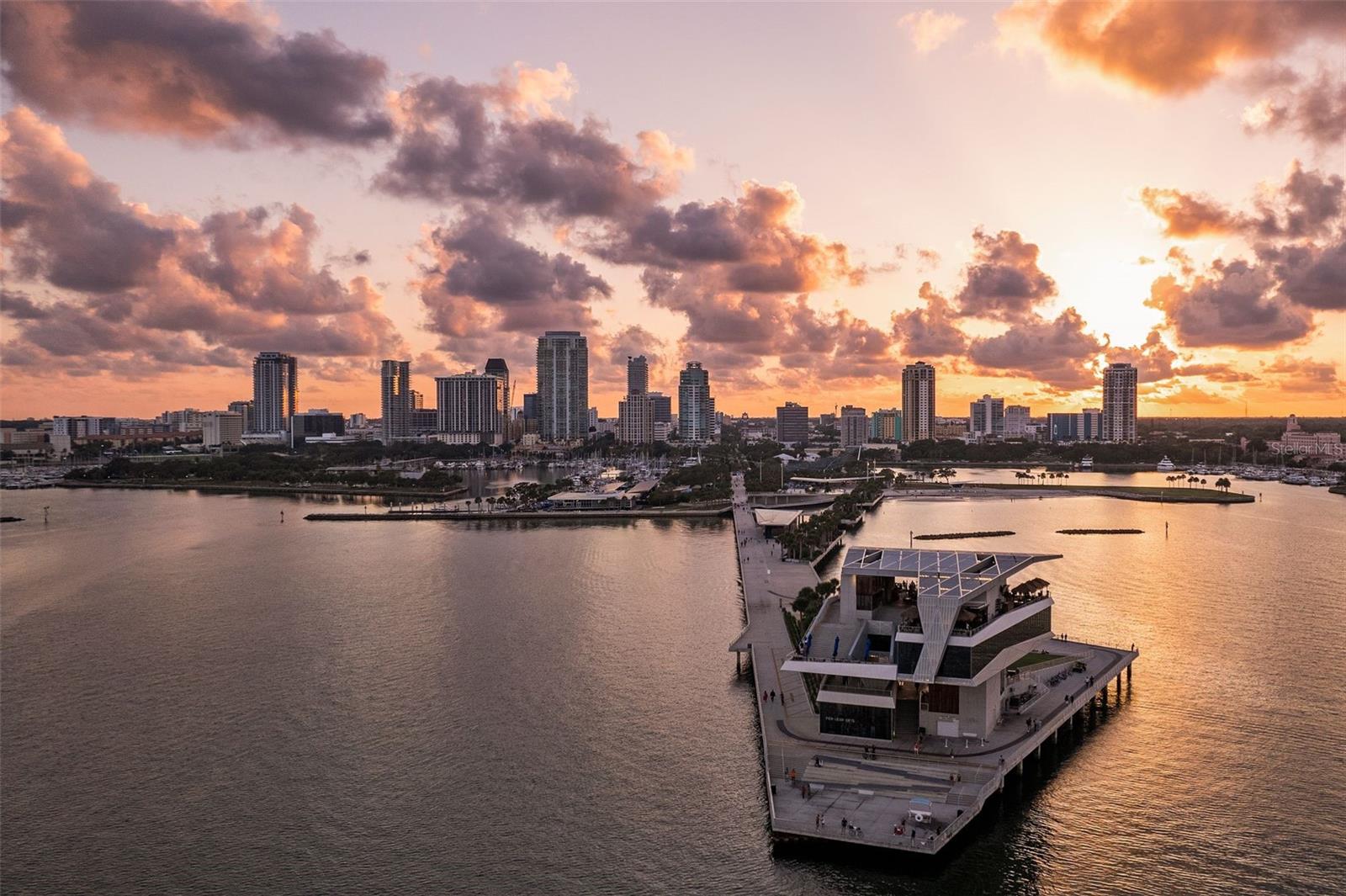 Listing photo id 41 for 650 Harbor Drive S