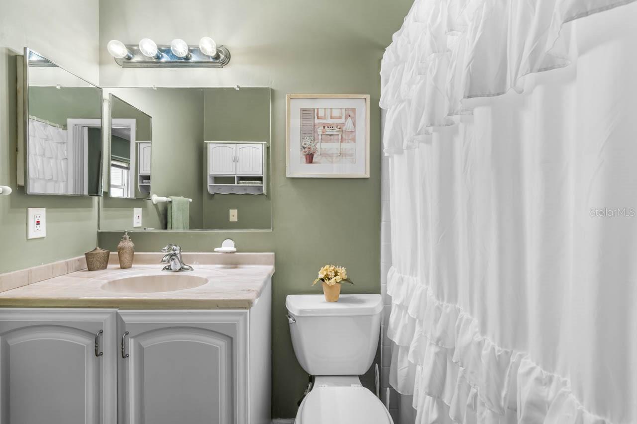 Image 15 of 29 For 706 Brockton Place