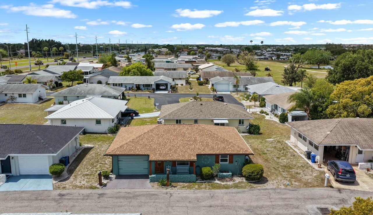 Image 3 of 29 For 706 Brockton Place