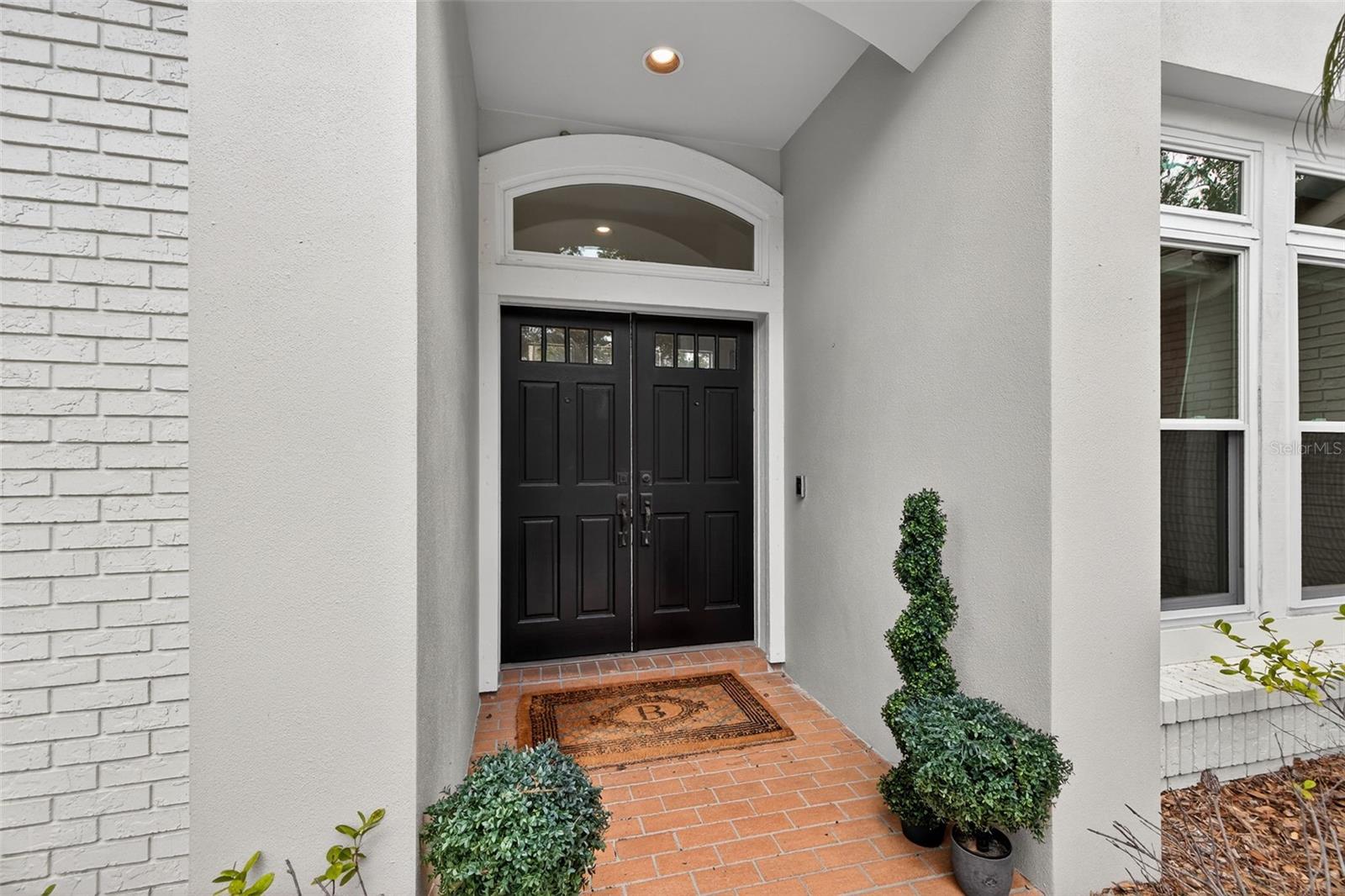 Image 3 of 50 For 17805 Green Willow Drive