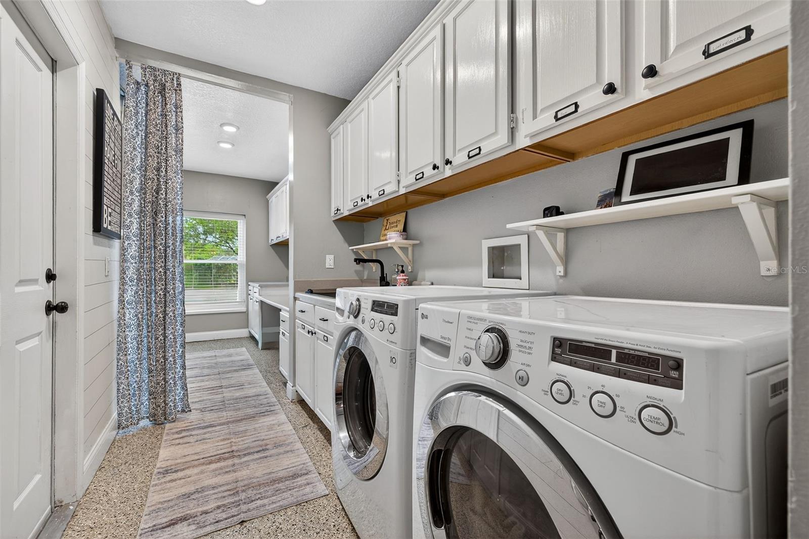 Image 37 of 50 For 17805 Green Willow Drive