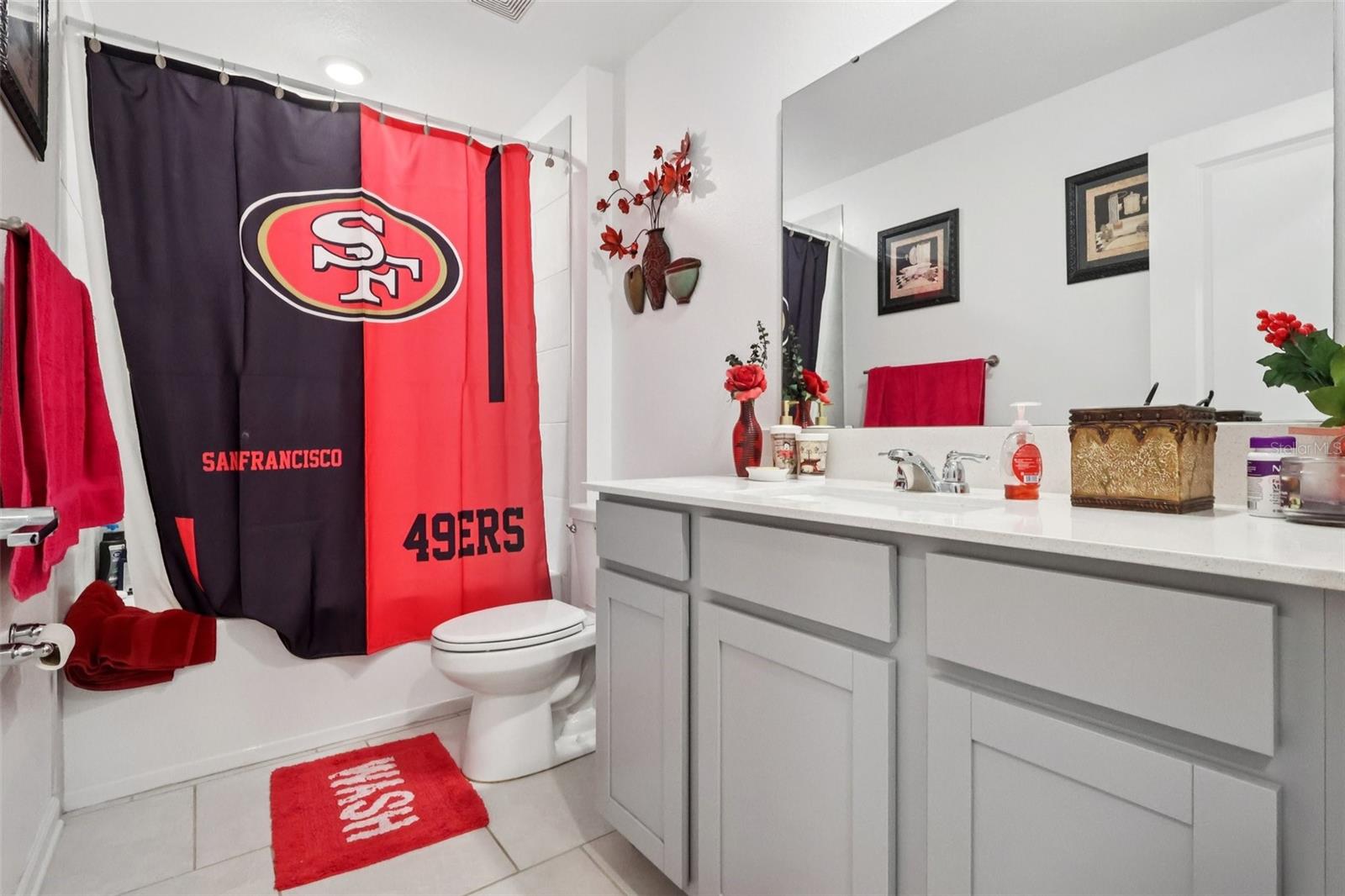 Image 22 of 30 For 356 Loch Court