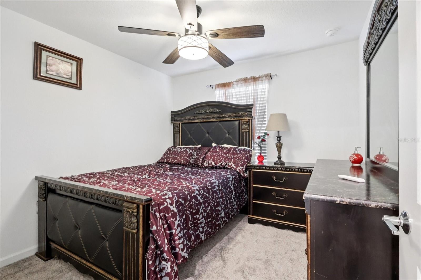 Image 25 of 30 For 356 Loch Court