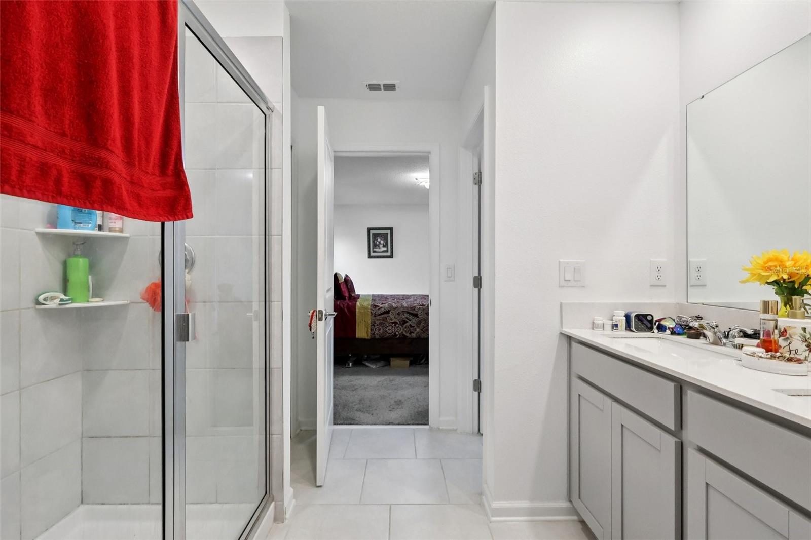 Image 5 of 30 For 356 Loch Court