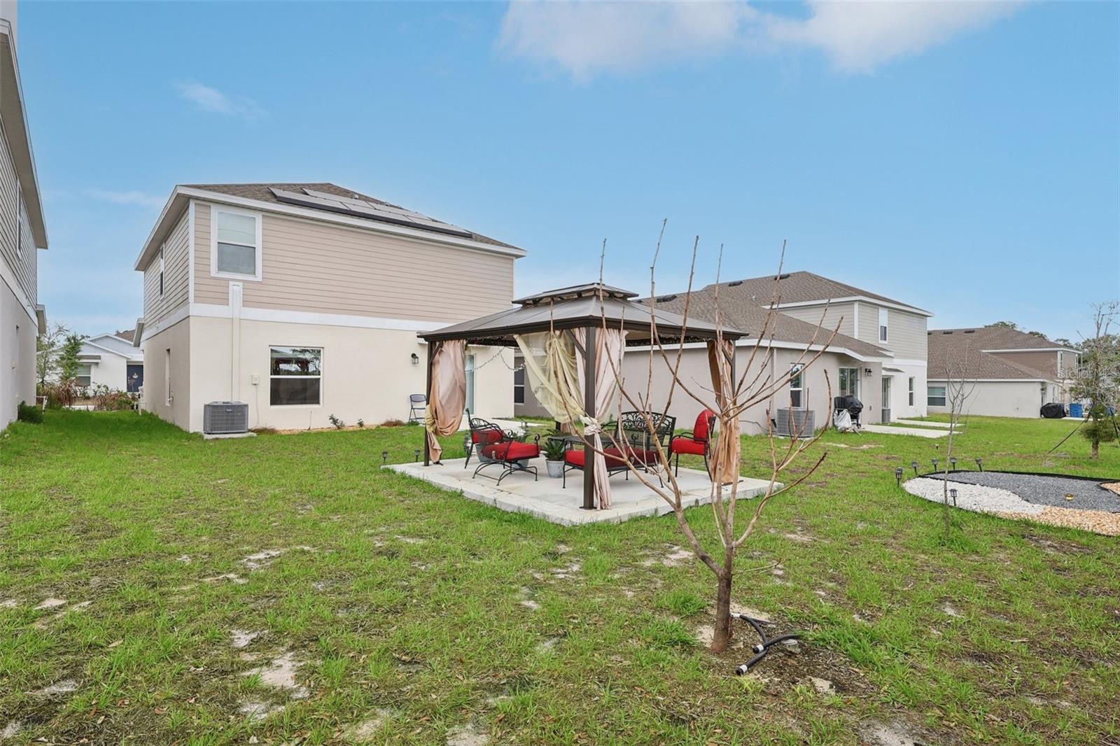 Image 6 of 30 For 356 Loch Court