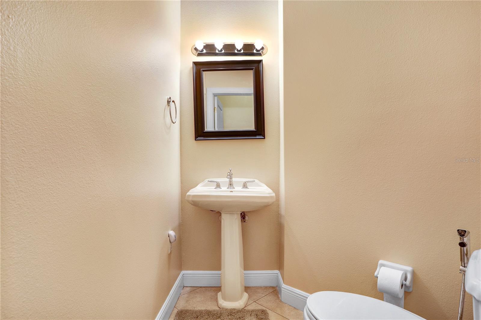 Image 19 of 31 For 4984 Anniston Circle