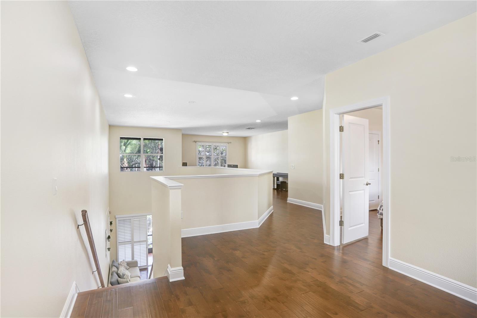 Image 21 of 31 For 4984 Anniston Circle