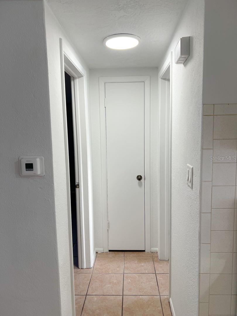 Image 10 of 13 For 5829 Elm Street