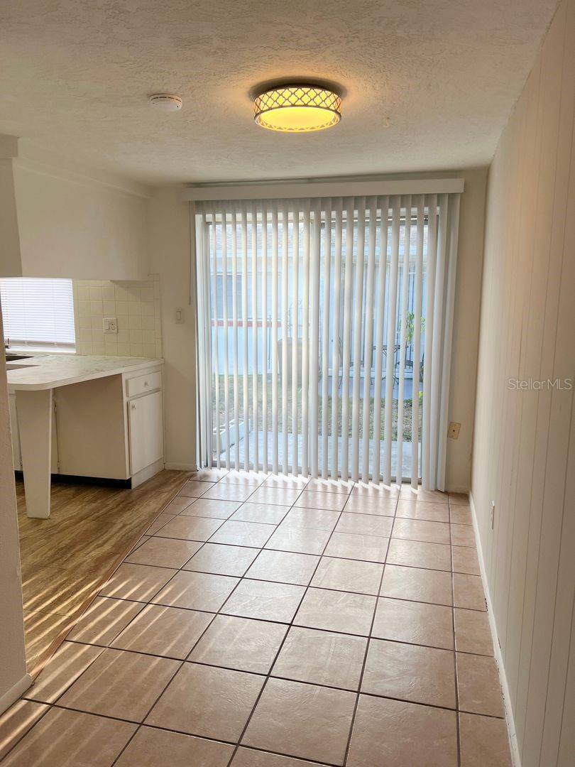 Image 6 of 13 For 5829 Elm Street