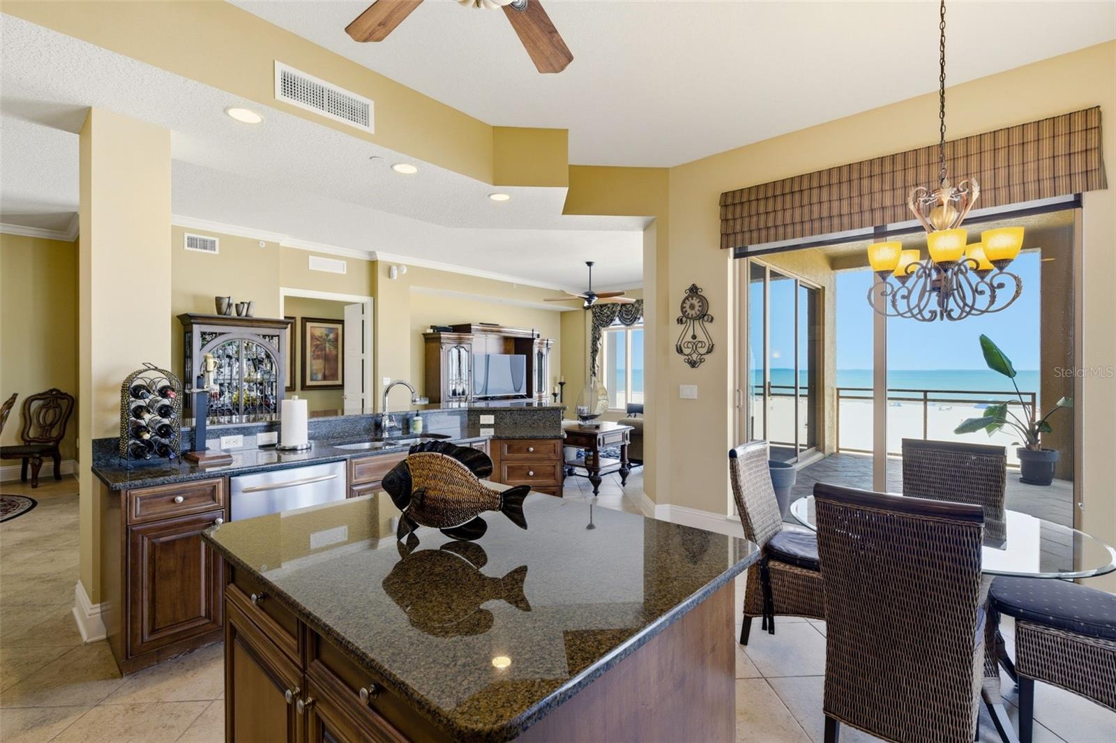 Image 18 of 84 For 11 Baymont Street 302