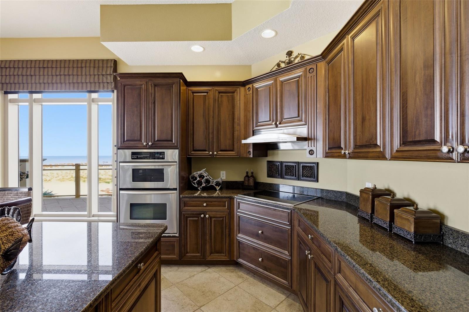 Image 19 of 84 For 11 Baymont Street 302