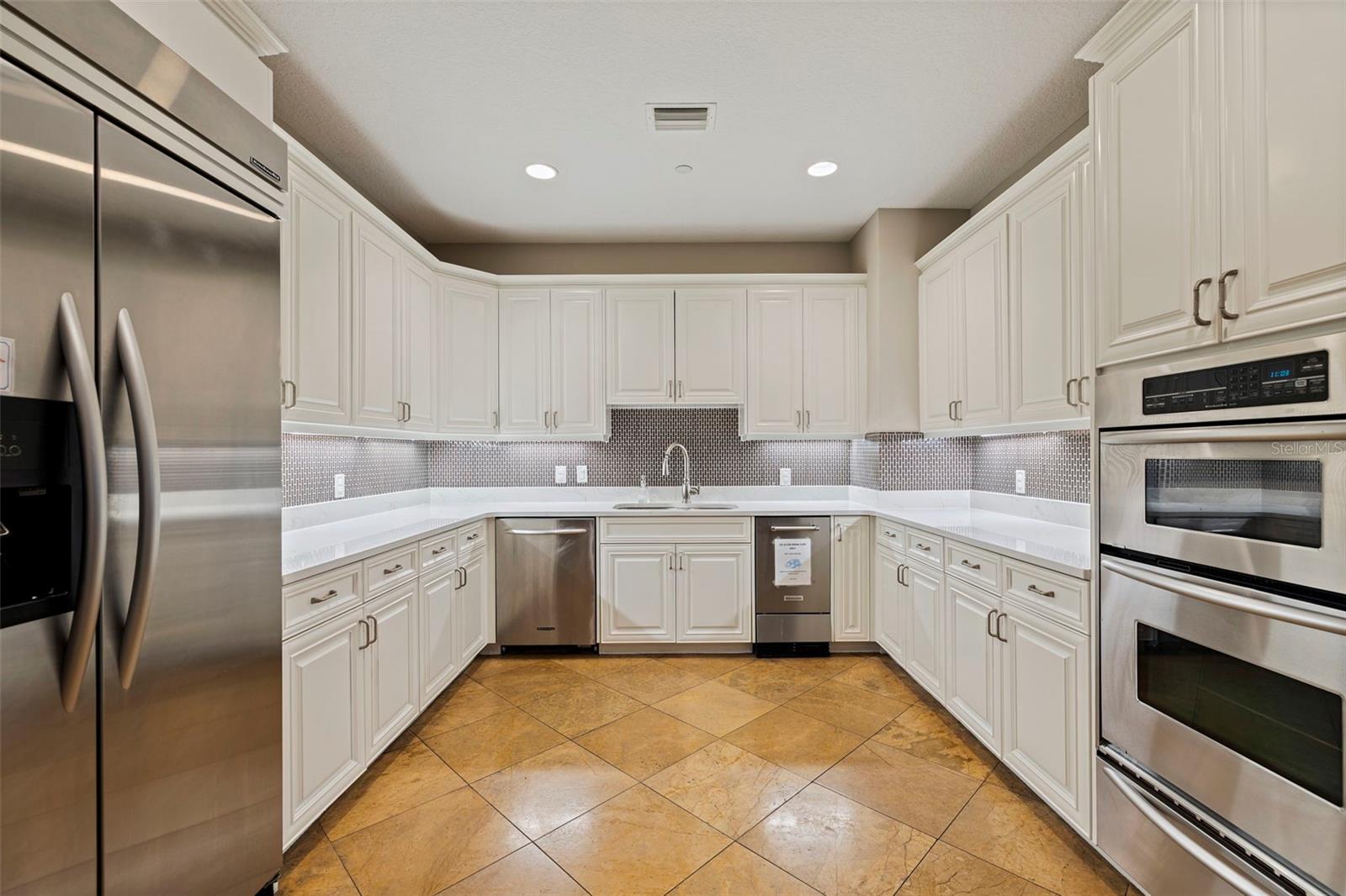 Image 53 of 84 For 11 Baymont Street 302