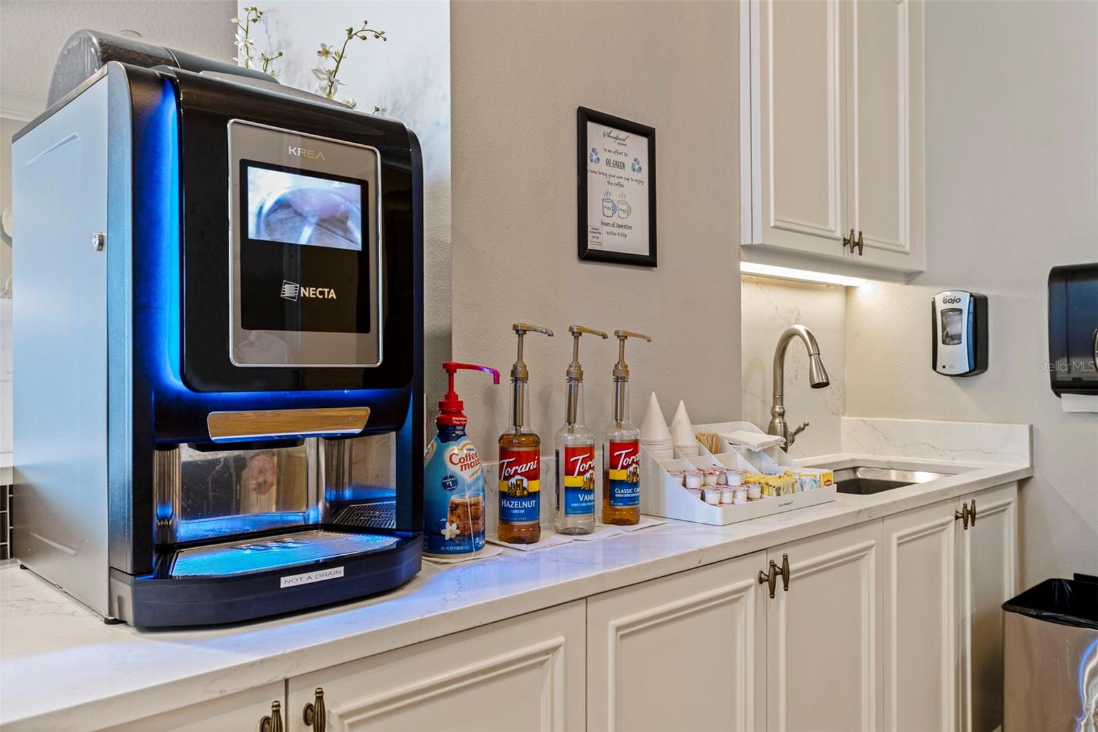 Image 61 of 84 For 11 Baymont Street 302