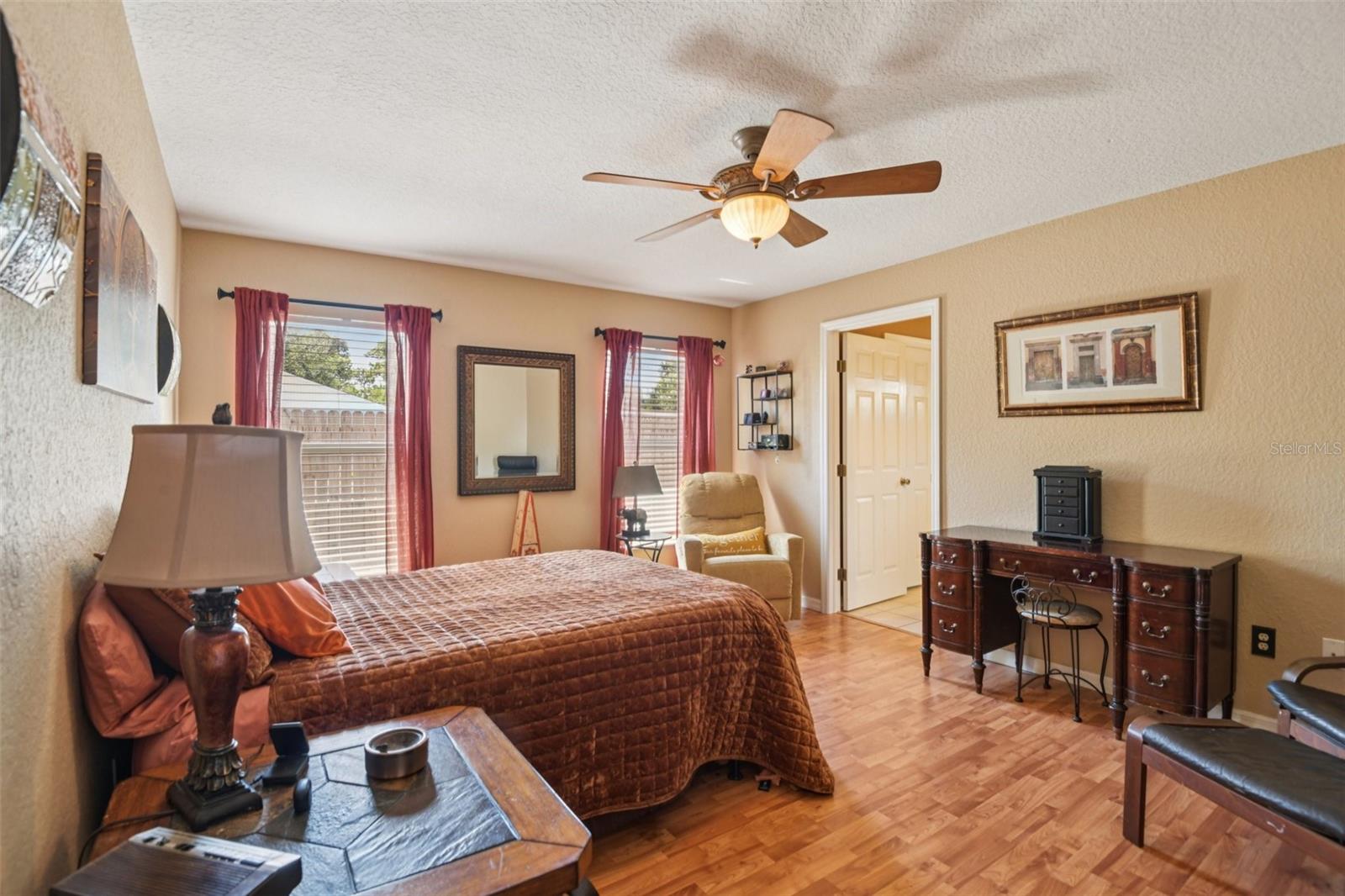 Image 13 of 22 For 6633 Hone Street