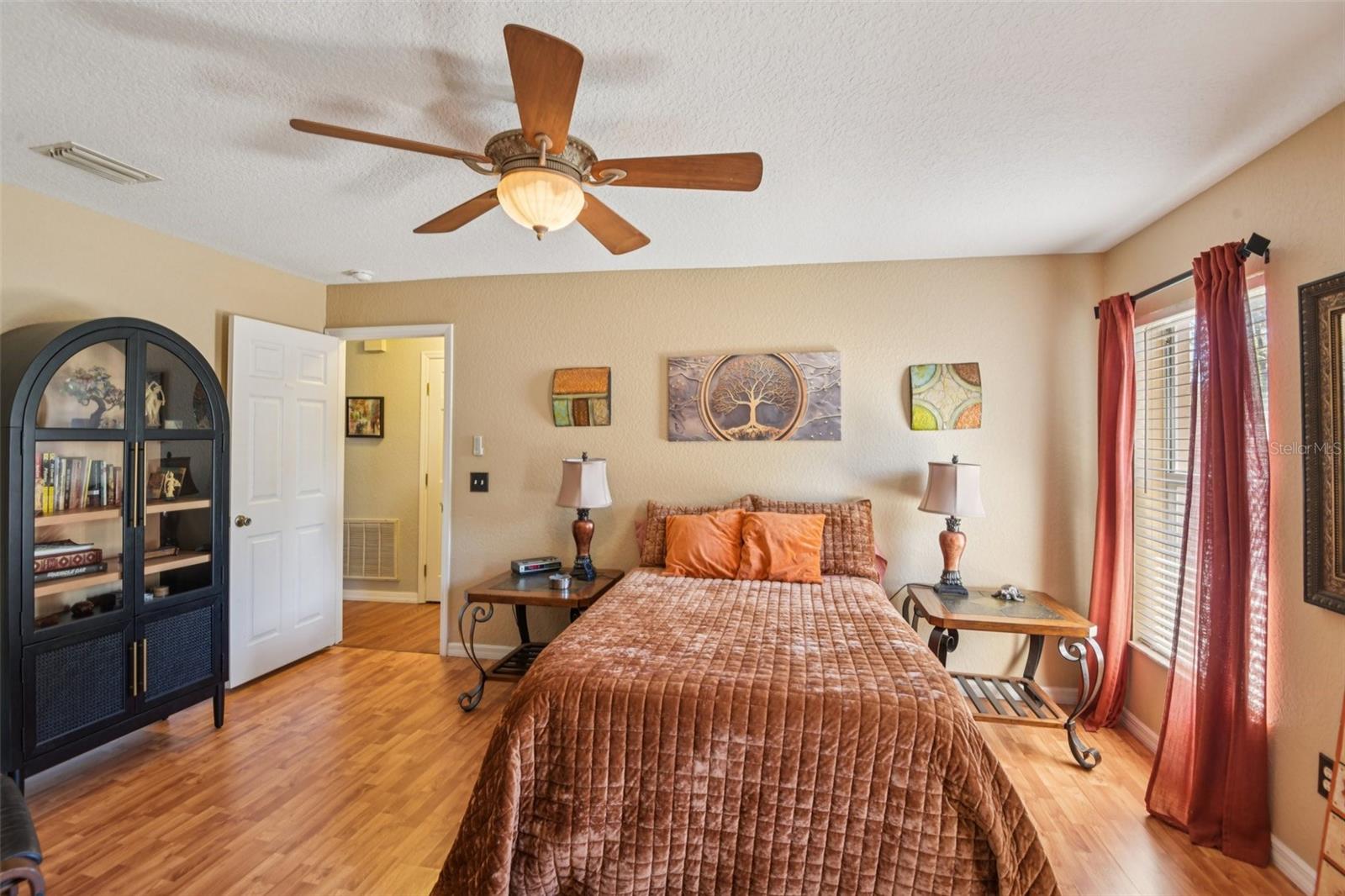 Image 14 of 22 For 6633 Hone Street