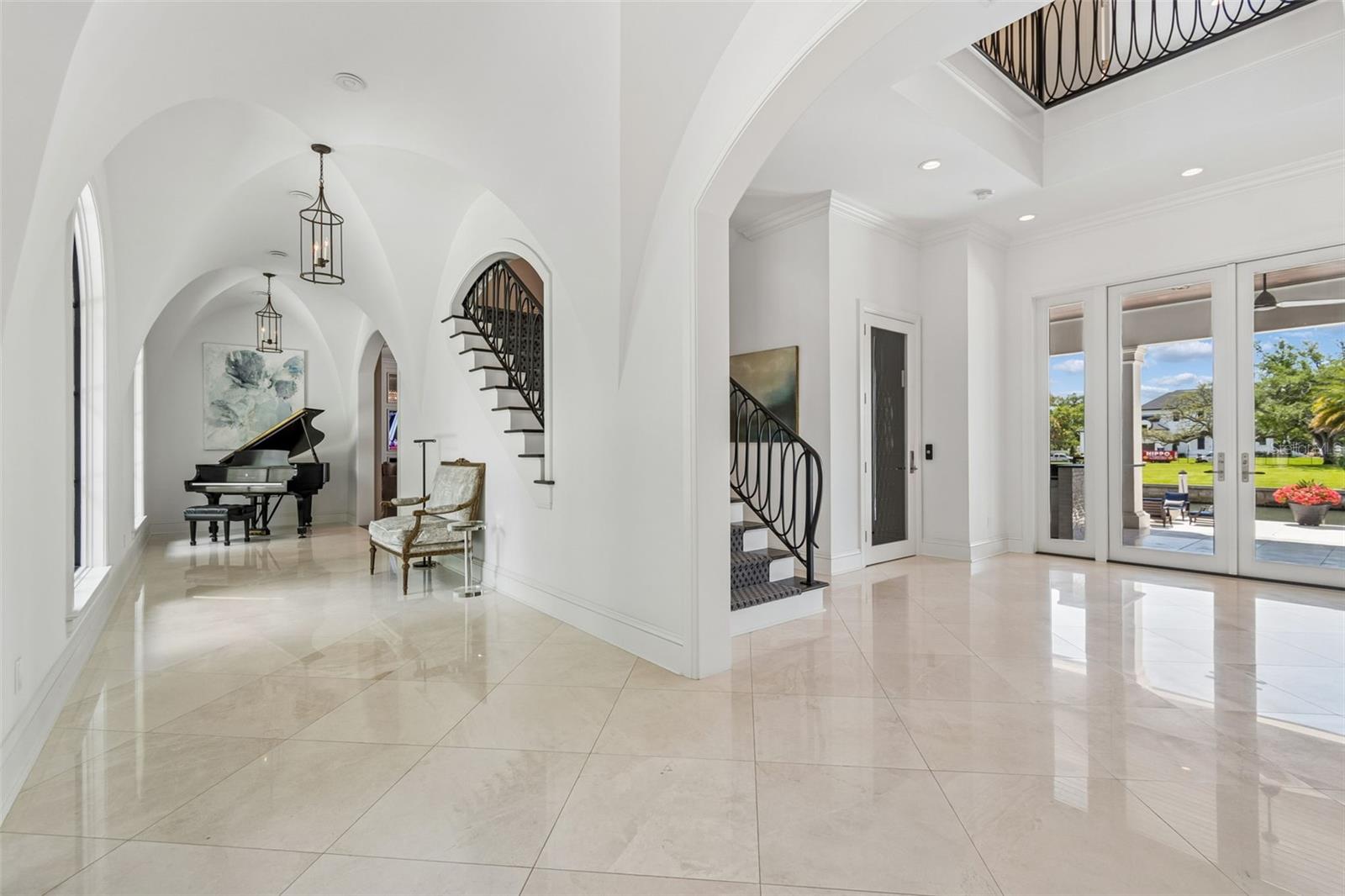 Listing photo id 9 for 4808 Culbreath Isles Road