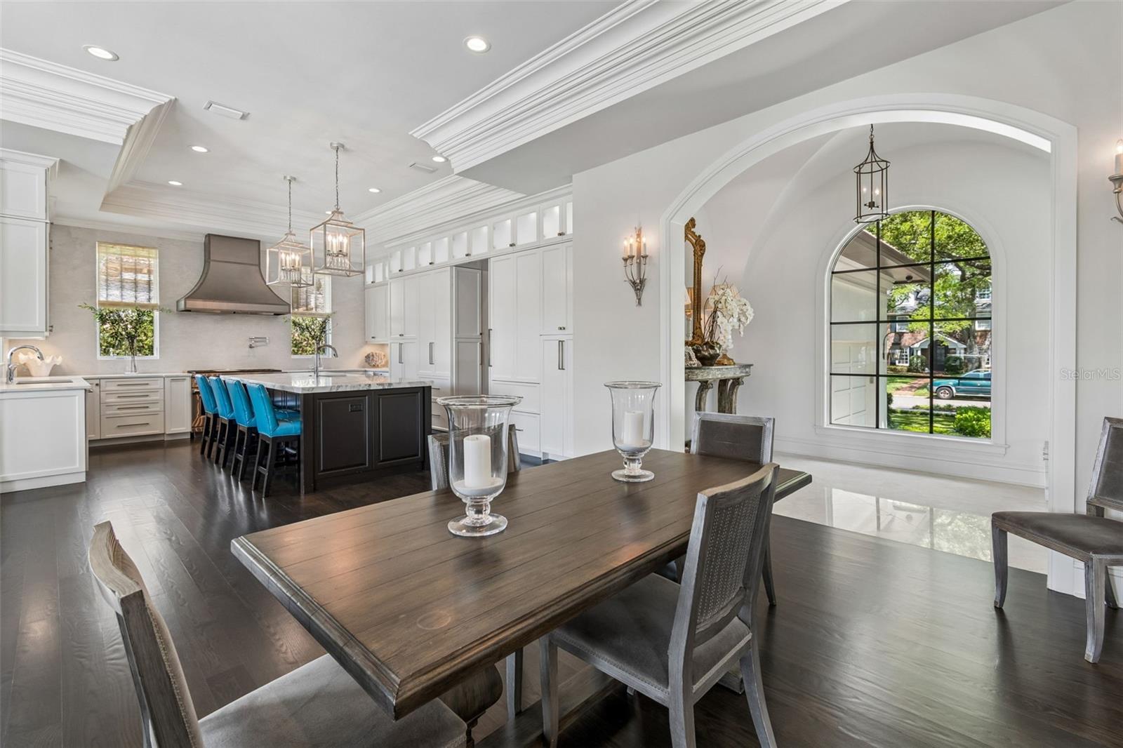 Listing photo id 14 for 4808 Culbreath Isles Road