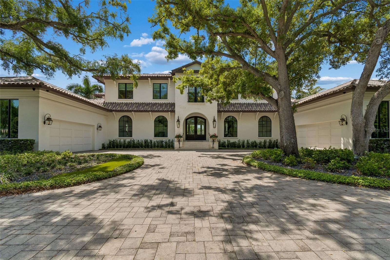 Listing photo id 0 for 4808 Culbreath Isles Road