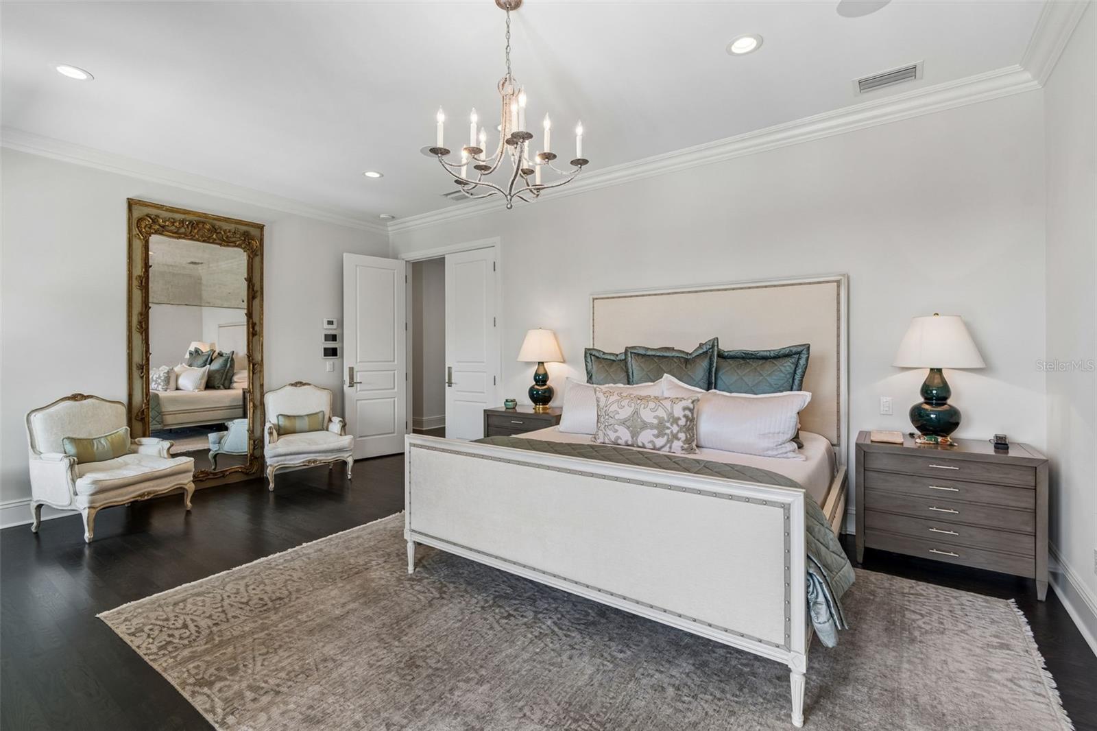 Listing photo id 28 for 4808 Culbreath Isles Road