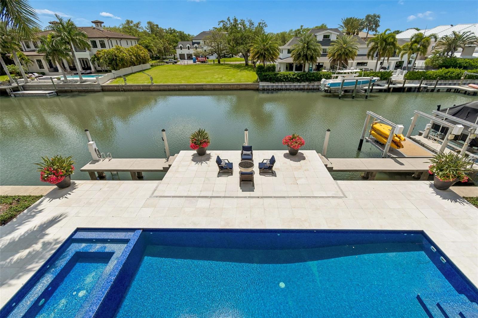 Listing photo id 40 for 4808 Culbreath Isles Road